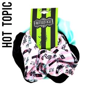 🍂FALLOUT SALE🍁 Beetlejuice Scrunchies